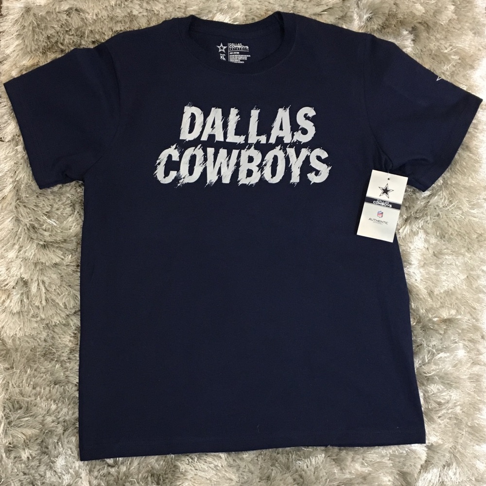 Cowboys T-shirt’s youth size 18-20 XL